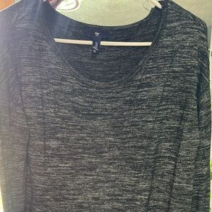 GAP Black and Gray Women's Top
